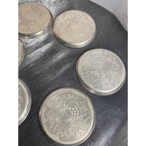 Vintage Set of 6 Forged Aluminum Round Drink Coasters fruit floral pattern EUC - Picture 12 of 14